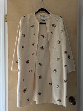 I Magnin Wool Open Cardigan with Floral Embroidery